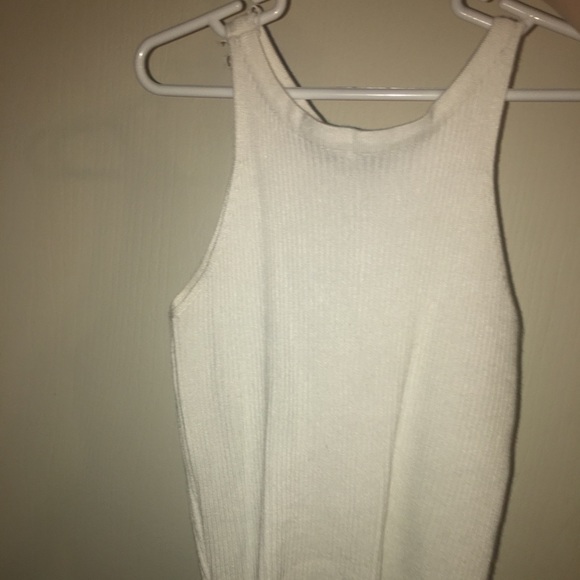 Tank - Picture 3 of 3